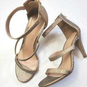 Kelly & Kate Gold Sparkle heel